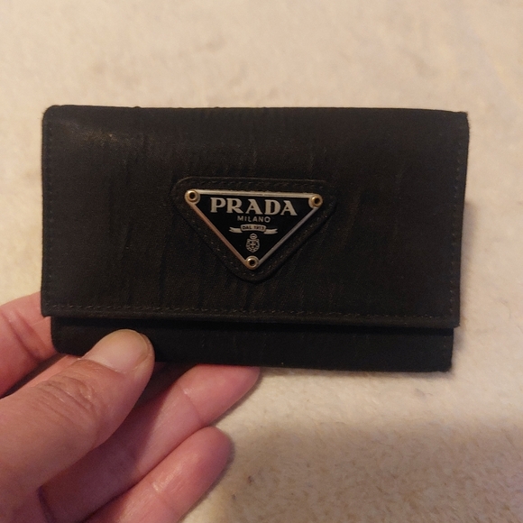 Prada Keychain Holder - Picture 4 of 13